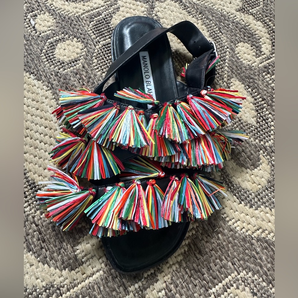 MANOLO BLAHNIK fun tassel sandals - authentic never worn size 6